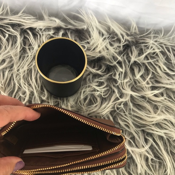 NWT Coach Double Corner Zip Wrislet - Picture 10 of 12